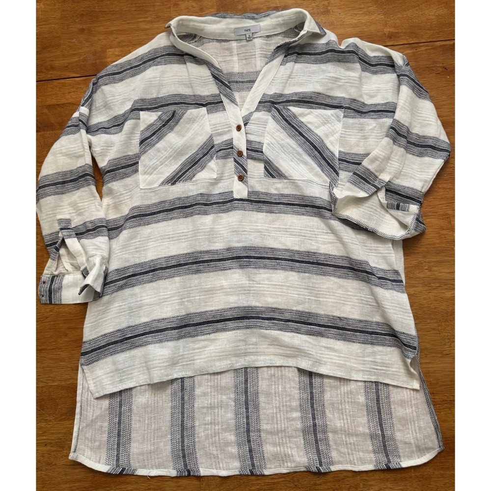 Fate Gray & White Stripe Oversized Popover Top Half Button Small Gauze Beach